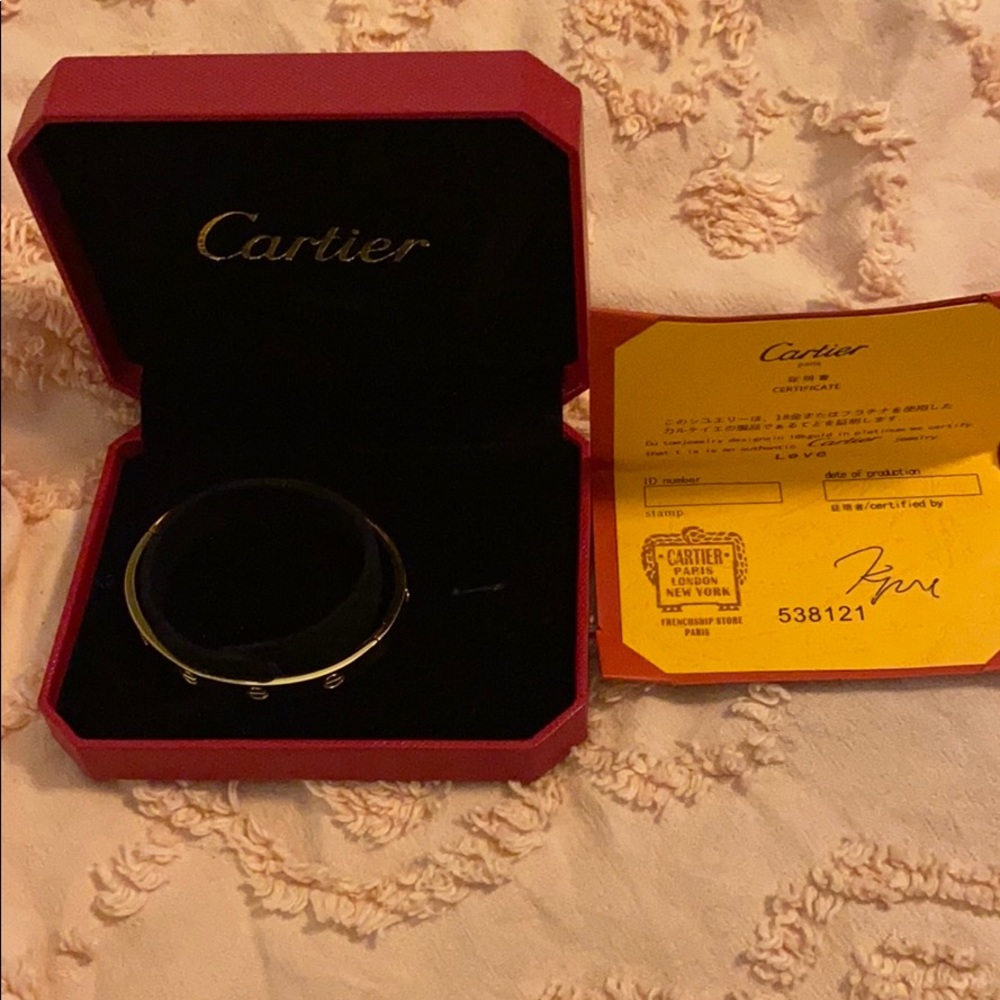 Gold bracelet
